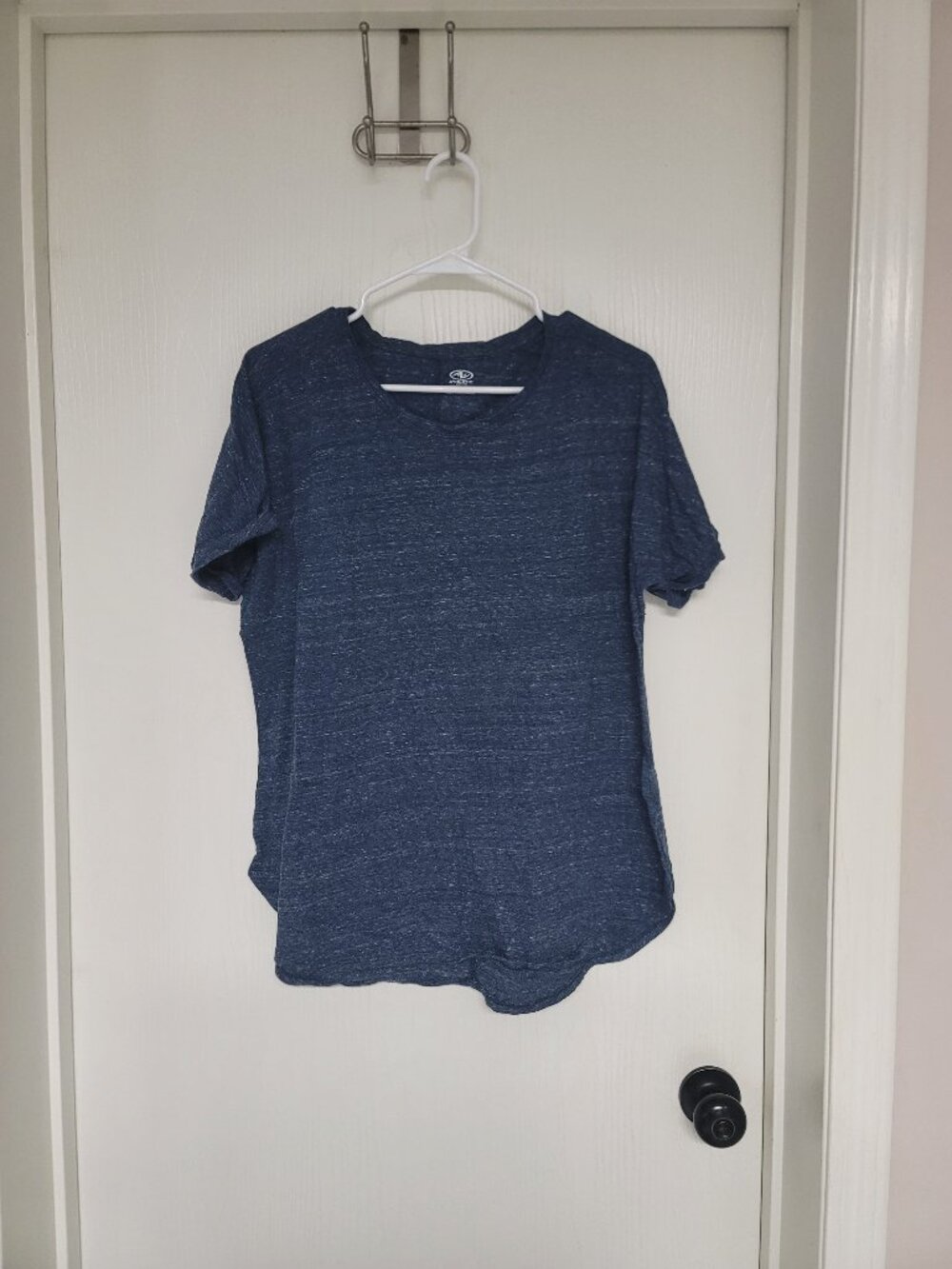 Boys blue Athletic Works t shirt - size XL (16-18)